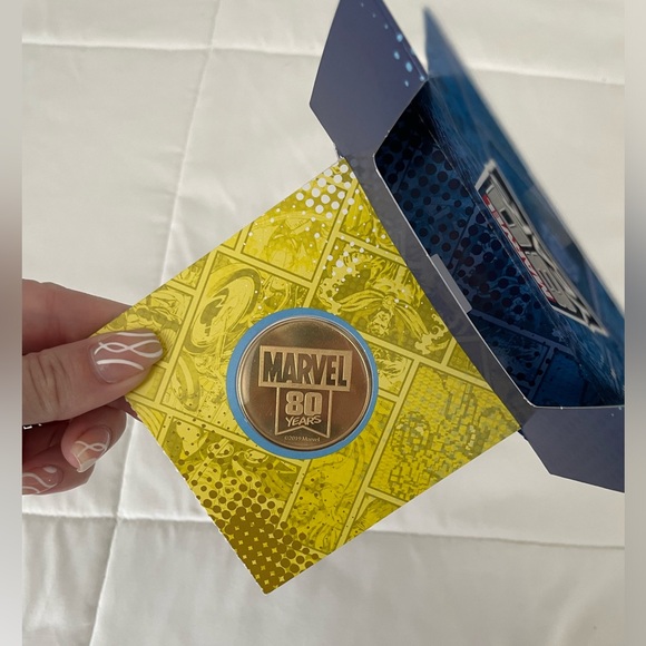 RunDisney 2019 Virtual Series Marvel Medal And Medallion Set - Picture 14 of 16